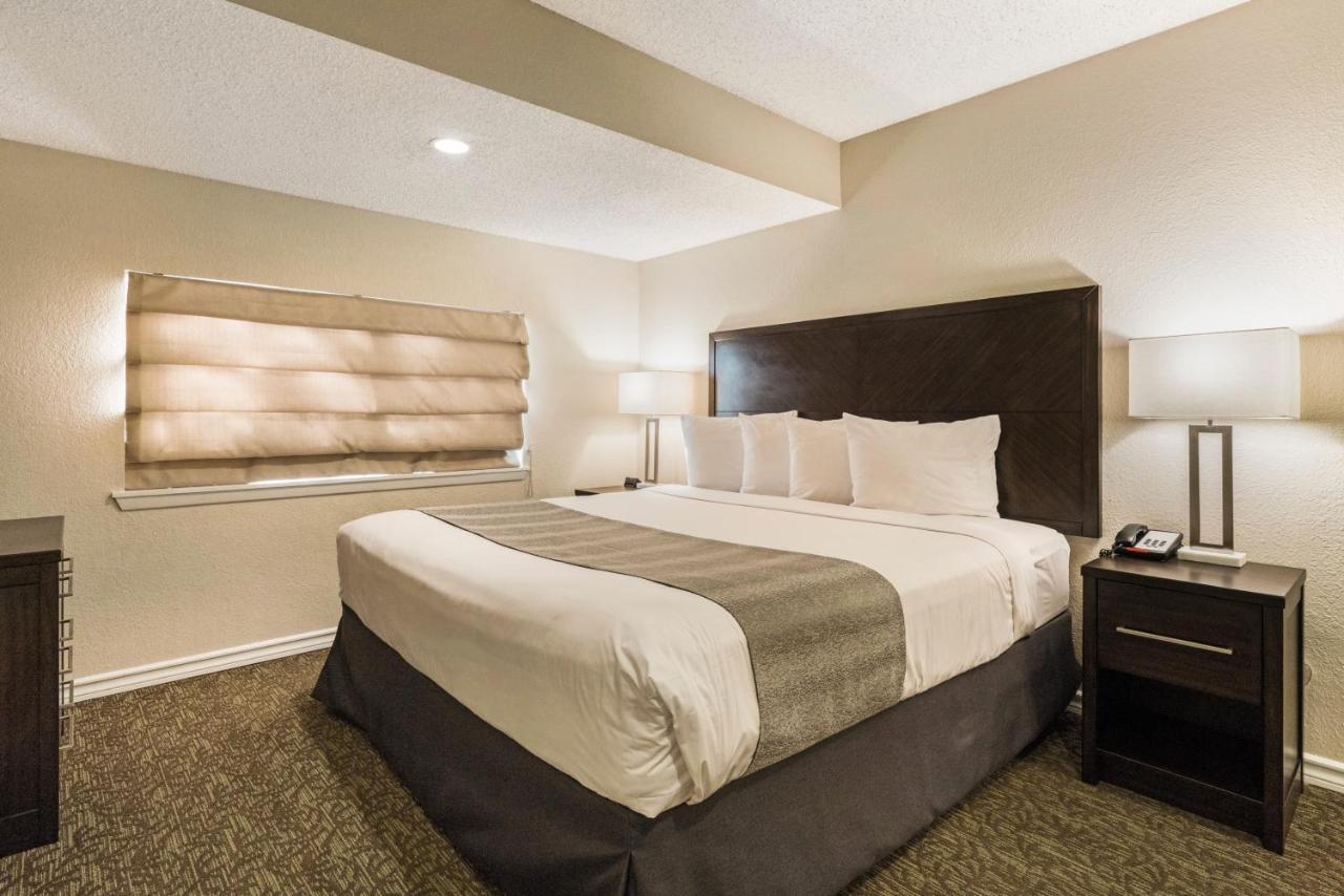Chase Hotel El Paso